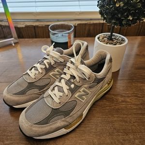 New Balance 992 Vintage